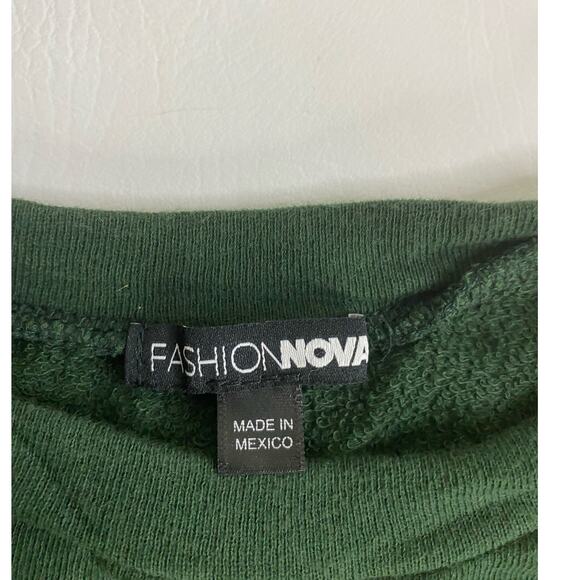 Fashion Nova New York City Empire State Green Size Medium - Picture 4 of 4